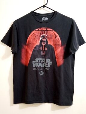 GUC Men's Star Wars Darth Vader T-shirt